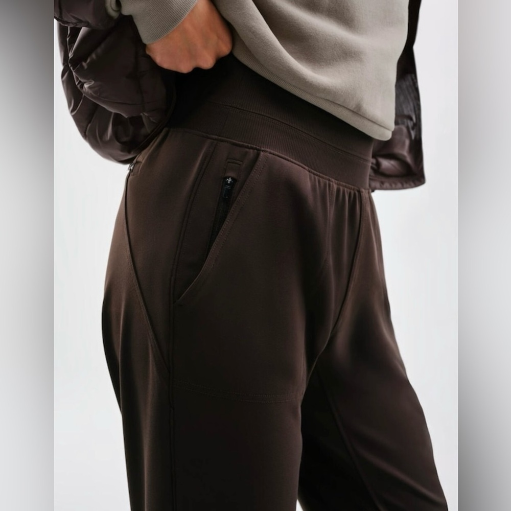 NWOT-Athleta Truffle Venice Jogger, Extra Small - Picture 4 of 7